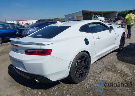 2017 Chevrolet Camaro 2Ss z USA, uszkodzony, nr VIN 1G1FH1R78H0158387